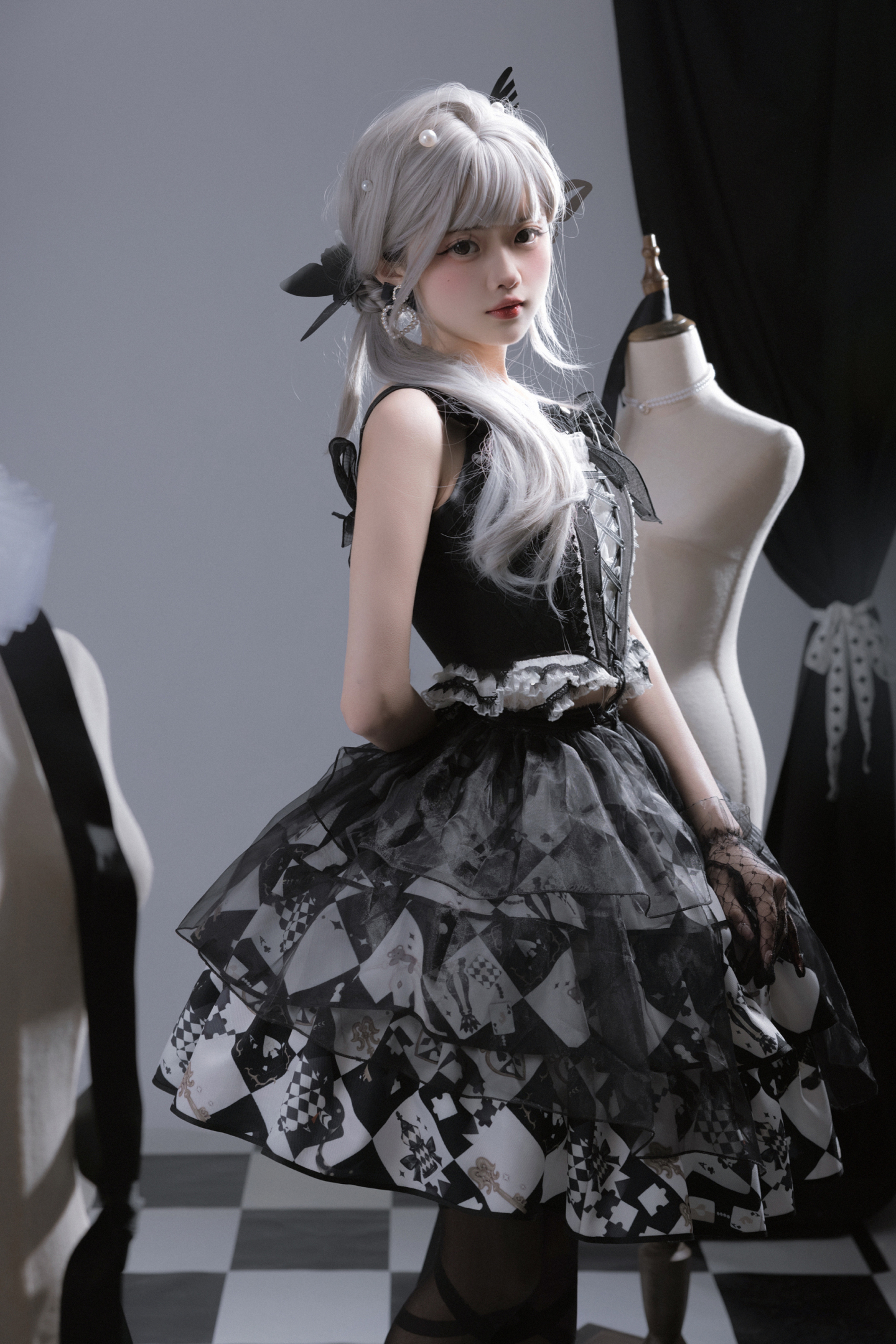 没有诗和远方的日子，那就享受小人间