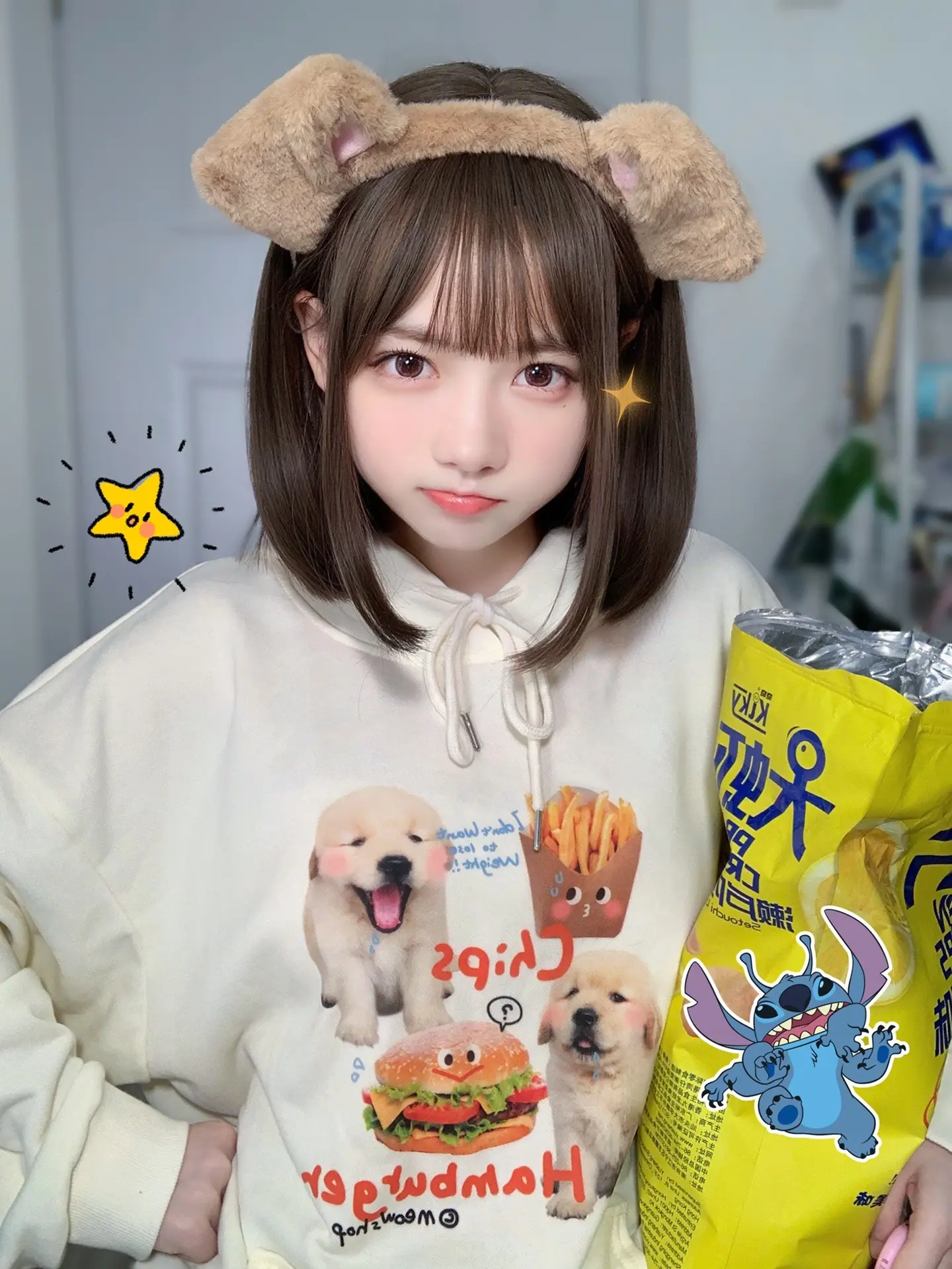 奇怪你爱小狗。奇怪你总神游