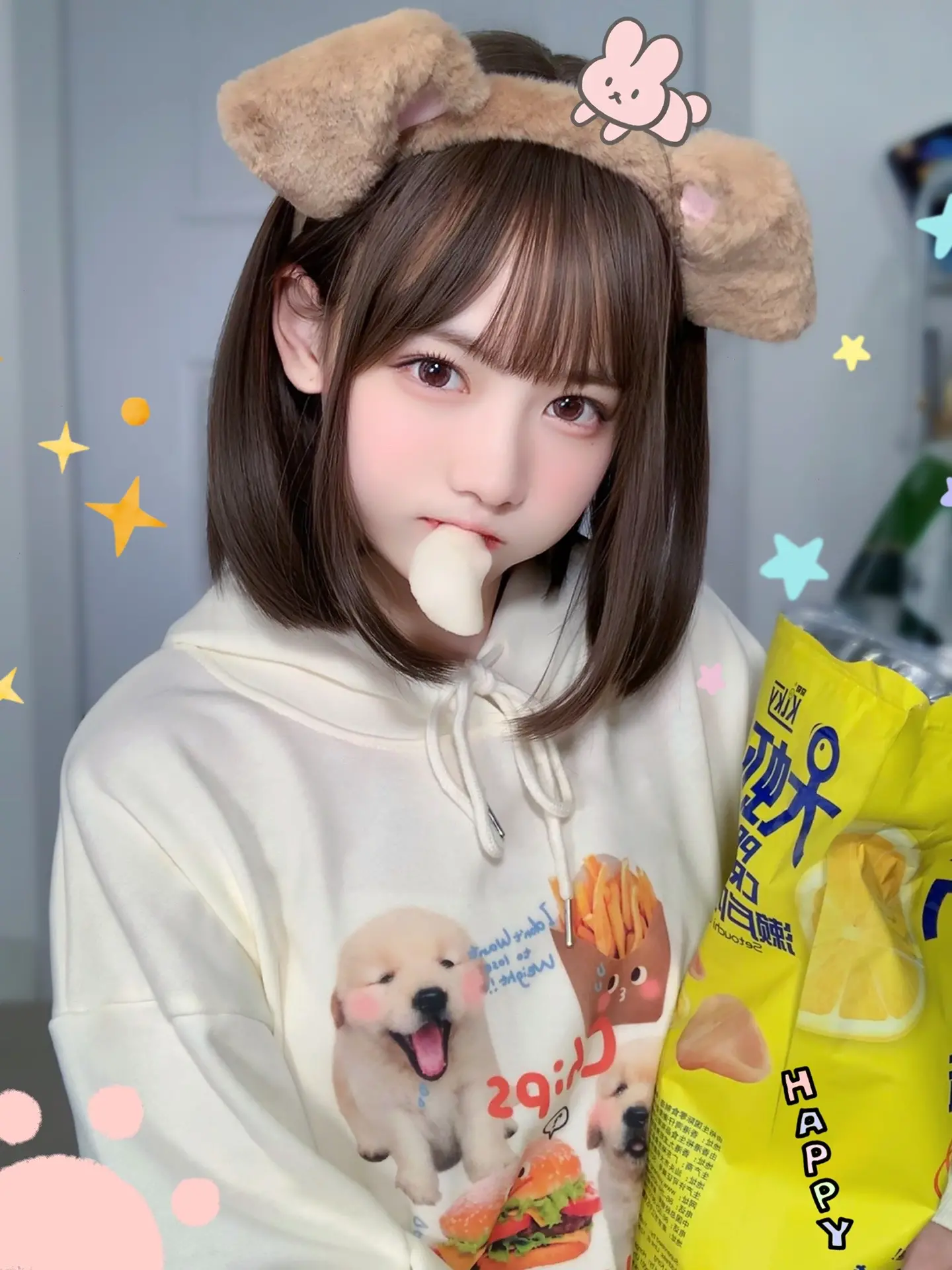 奇怪你爱小狗。奇怪你总神游